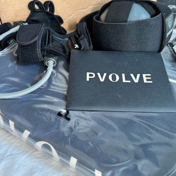 PVOLVE Signature Bundle P3 Ball, P.Band, Mat & Pump – Used by Jennifer Aniston - Picture 5 of 7